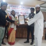 शबनम डफेदार यांचा माजी राष्ट्रपती डॉ. जाकीर हुसैन सन्मानपत्र देऊन विशेष सत्कार