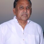 मुगटराव साहेबराव काकडे महाविद्यालयाचे अध्यक्ष सतीश राव काकडे यांना सावित्रीबाई फुले पुणे विद्यापीठाचा जीवन साधना गौरव पुरस्कार जाहीर.