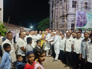निंबुत येथील मुस्लिम समाज बांधवांच्या वतीने शिरखुर्मा पार्टीचे&hellip;