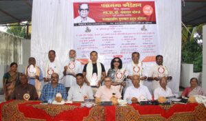 डॉ. गंगाधर मोरजे यांनी लोकसाहित्याला वैश्विक दृष्टिकोन दिला—&hellip;