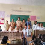 श्री.बाबालाल साहेबराव काकडे दे.विद्यालय निंबुत येथे विद्यार्थी सुरक्षे संदर्भात मार्गदर्शन….*