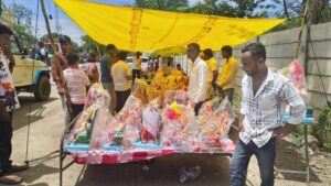 बारामती ! वडगाव निंबाळकर मध्ये गणेशमूर्ती खरेदीसाठी गर्दी&hellip;