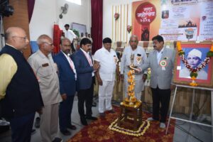 काकडे महाविद्यालयात मुगुट महोत्सव उत्साहात संपन्न