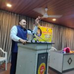 मराठी ही महाराष्ट्राची लोकभाषा व मातृभाषा आहे. असे मत व्याख्याते प्रा. हनुमंत माने यांनी व्यक्त केले.