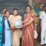 सोमेश्वर विद्यालयात नवागतांचे स्वागत