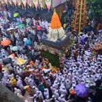 विठुनामाच्या घोषात श्री संत तुकाराम महाराज पालखीचे प्रस्थान