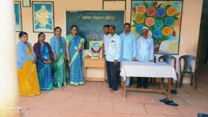 सोमेश्वर विद्यालयात संविधान दिन साजरा