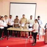 मु. सा. काकडे महाविद्यालयात रस्ते सुरक्षा अभियान २०२५–२६ संपन्न