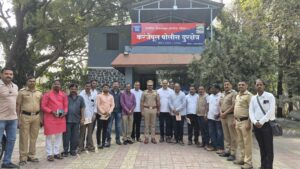 वडगाव निंबाळकर पोलीस स्टेशनतर्फे पत्रकार दिनाच्या पत्रकारांना अनोख्या&hellip;