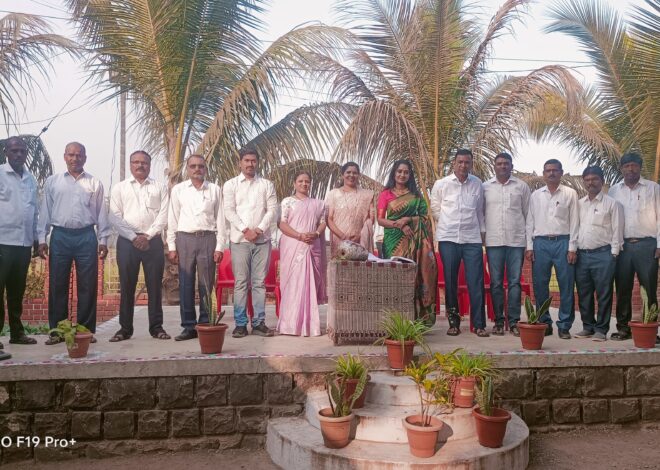 सिनेअभिनेत्री सिमरन खेडकर यांची श्री. बाबालाल साहेबराव काकडे देशमुख विद्यालयास सदिच्छा भेट.