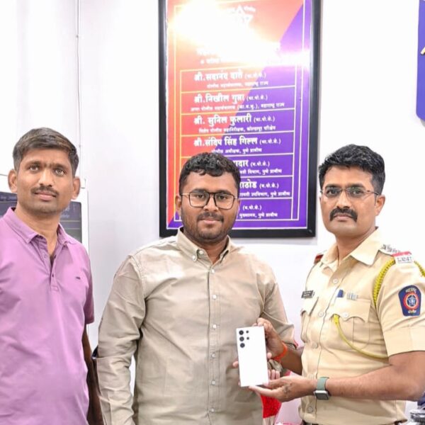 नागरीकांचे 4 लाख 11 रुपये किंमतीचे हरविलेले एकुण&hellip;