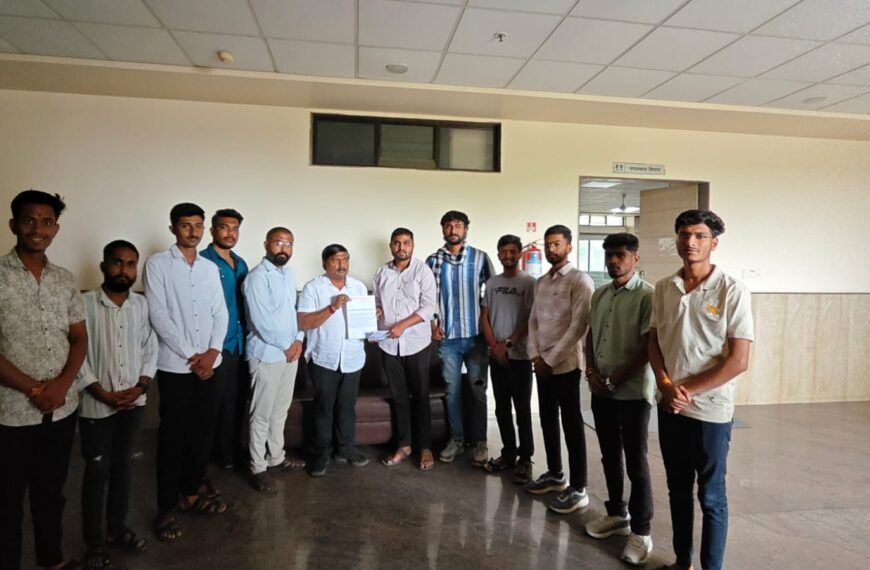 अखिल भारतीय विद्यार्थी परिषद (अभाविप) बारामतीच्या वतीने बारामतीतील विद्याप्रतिष्ठान विद्यानगरी कॉलेज कॅम्पस लगत असलेल्या रस्त्यावर सीसीटीव्ही कॅमेरे बसवण्याची मागणी