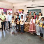 आश्रम शाळेतील विद्यार्थ्यांसमवेत वाढदिवस साजरा करत पोलीस उपनिरीक्षक राहुल साबळे यांनी दिला सामाजिक संदेश