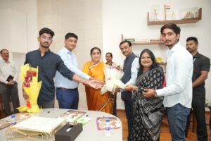 बारामतीच्या यशस्वी विद्यार्थ्यांचा उपमुख्यमंत्री सुनेत्रा पवार यांच्या हस्ते&hellip;